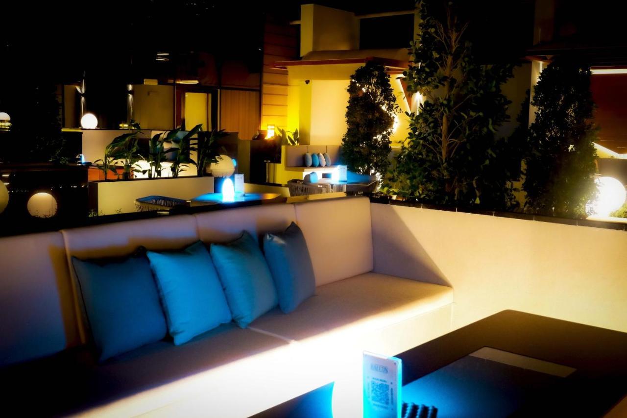Southern Sun Abu Dhabi Ngoại thất bức ảnh